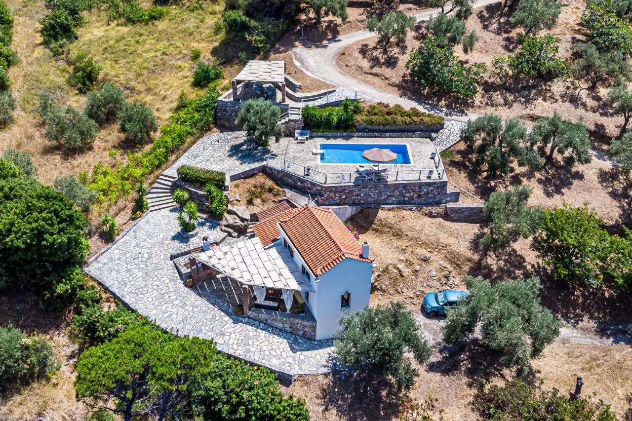 Villa Fotini Kalivi In Raches Panormos  Exteriör bild