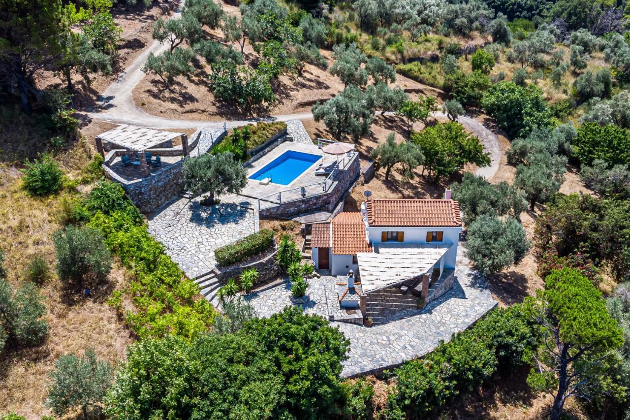 Villa Fotini Kalivi In Raches Panormos  Exteriör bild