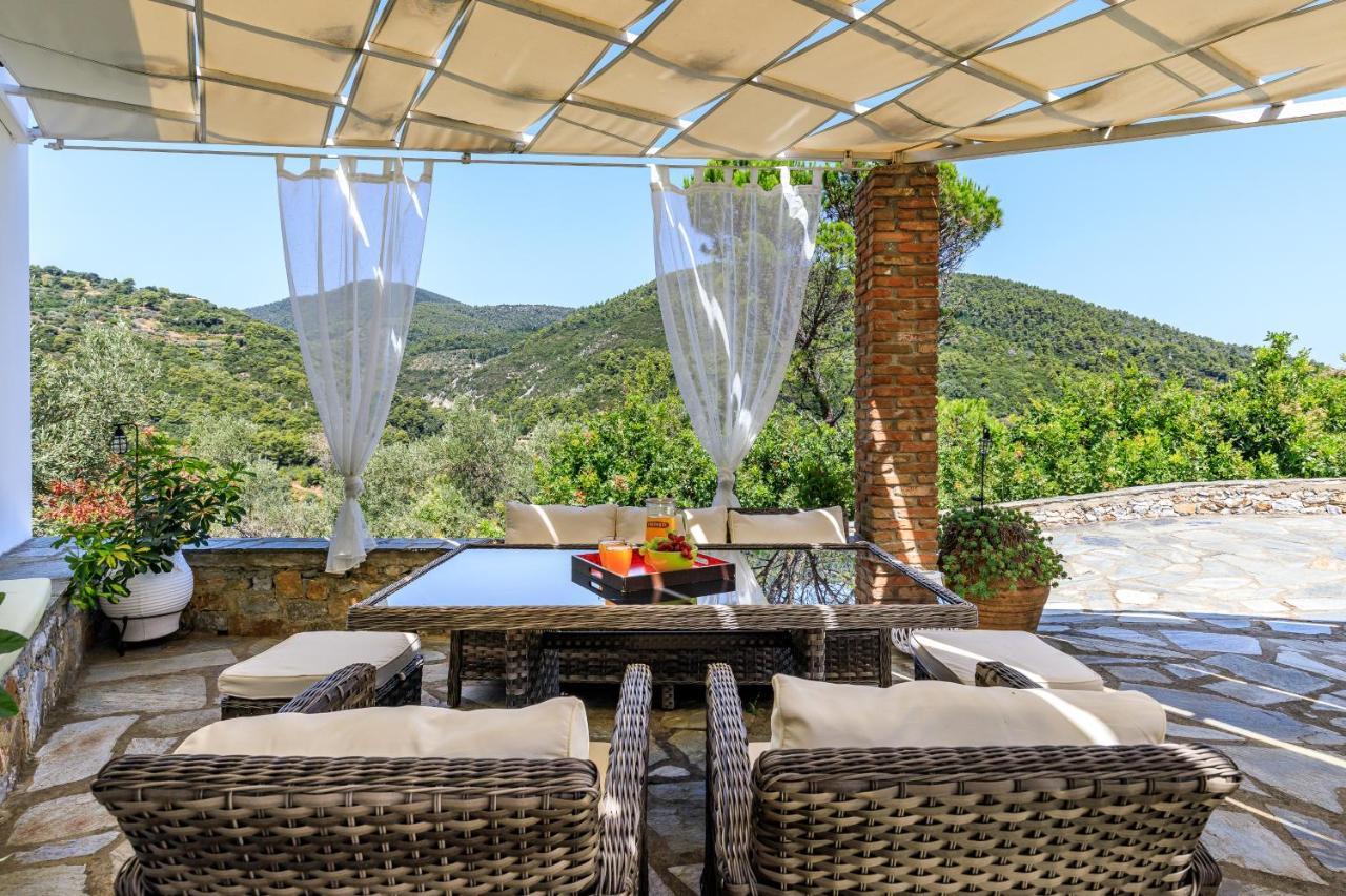 Villa Fotini Kalivi In Raches Panormos  Exteriör bild