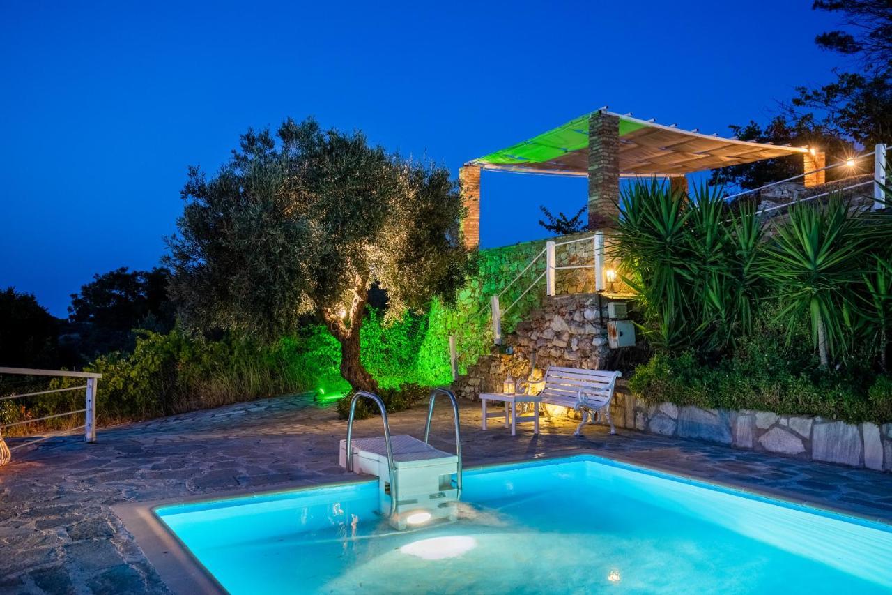 Villa Fotini Kalivi In Raches Panormos  Exteriör bild