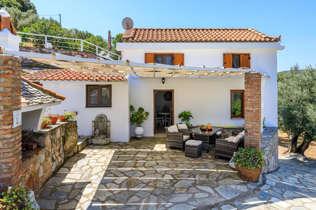 Villa Fotini Kalivi In Raches Panormos  Exteriör bild