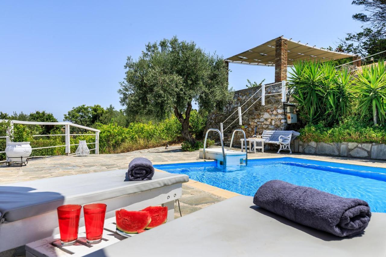 Villa Fotini Kalivi In Raches Panormos  Exteriör bild